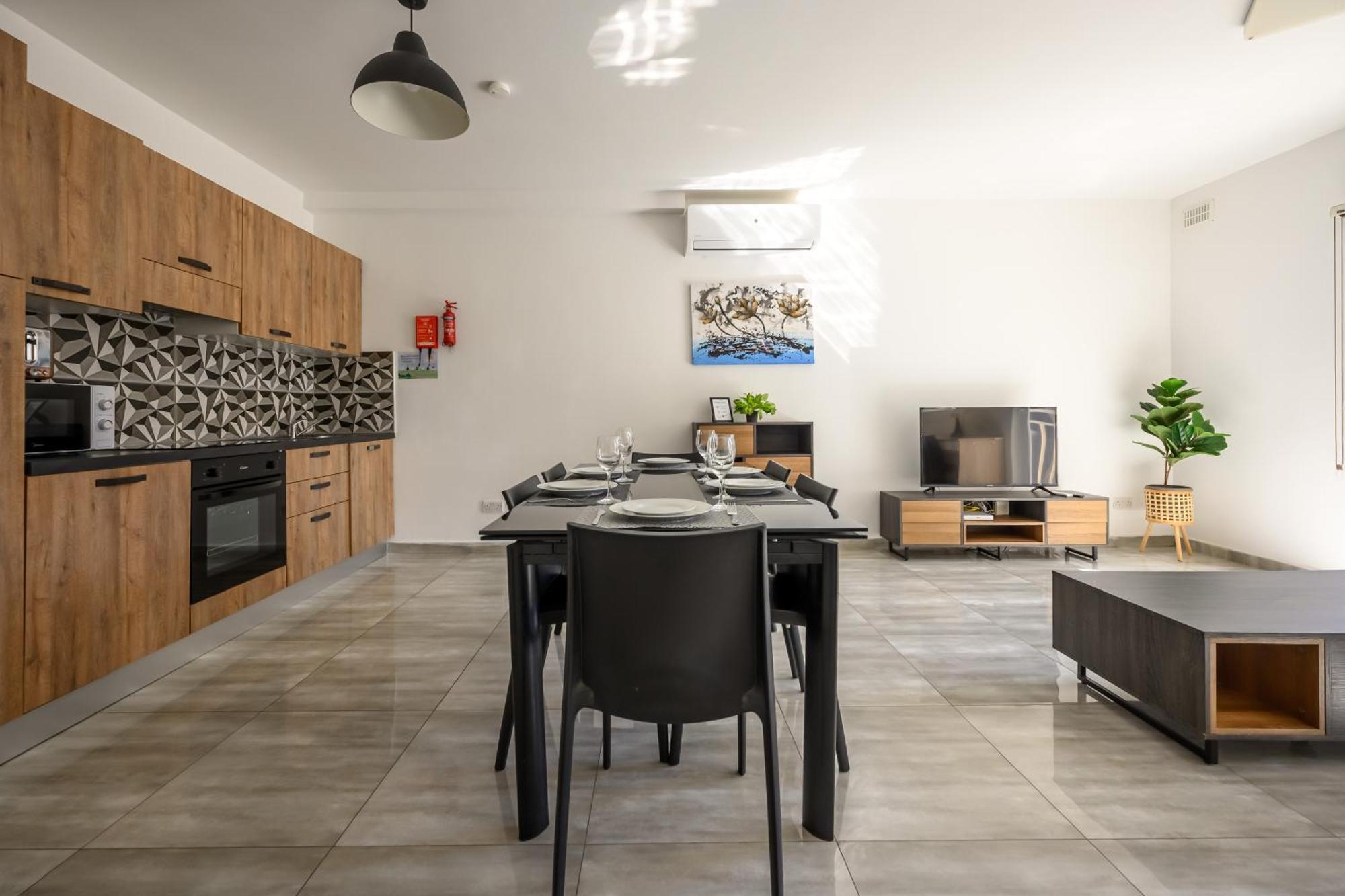 Alloggio in famiglia F9 1, Private Double With Private Bathroom In Shared Flat *